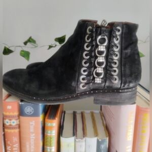 Steampunk AS98 Suede Grommet Boots